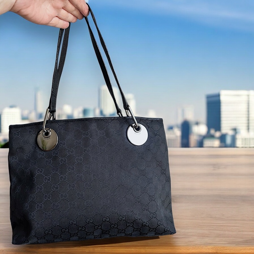 GUCCI GG shoulder tote black canvas eclipse monogram vintage style bag purse
